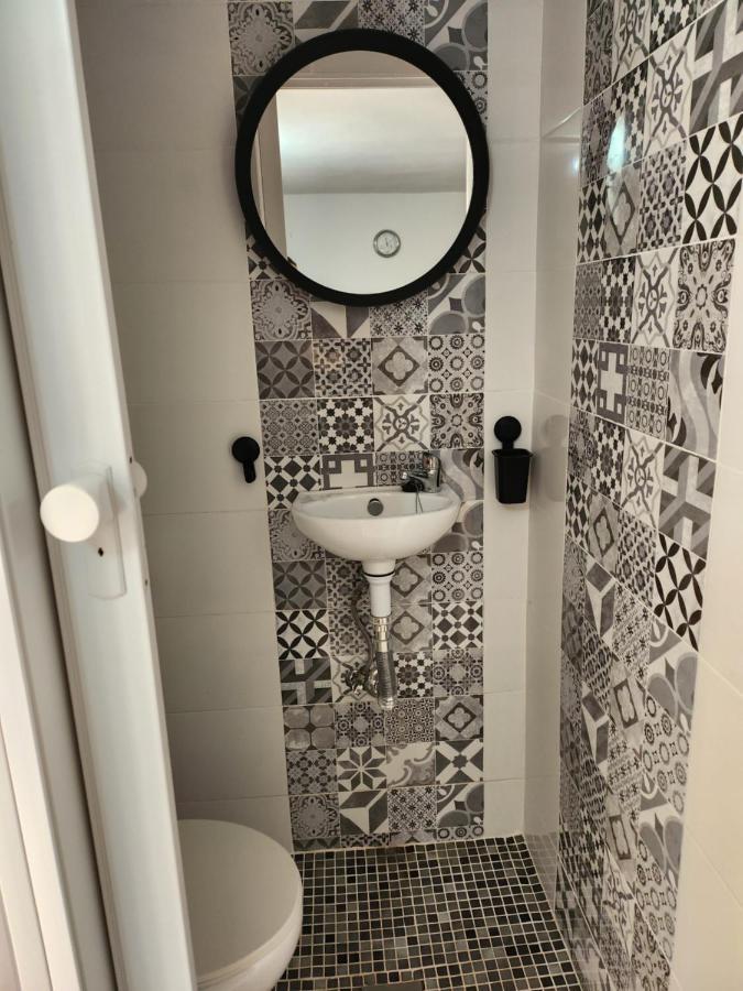 Апартаменты Fabulosa Casa En El Corazon De San Sebastian Альмуньекар Экстерьер фото